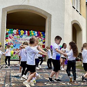 День захисту дітей. Благодійний ярмарок